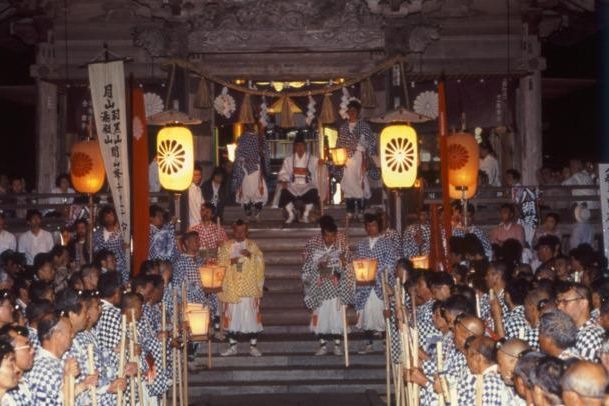 蜂子神社祭